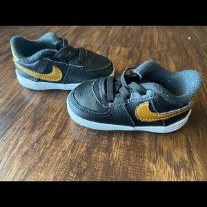 Air Force 1s crib shoes